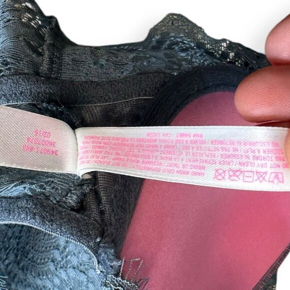 PINK VICTORIA’S SECRET Women’s Blue Gray Halter Neck Push-up Bralette Size XS - Picture 7 of 8